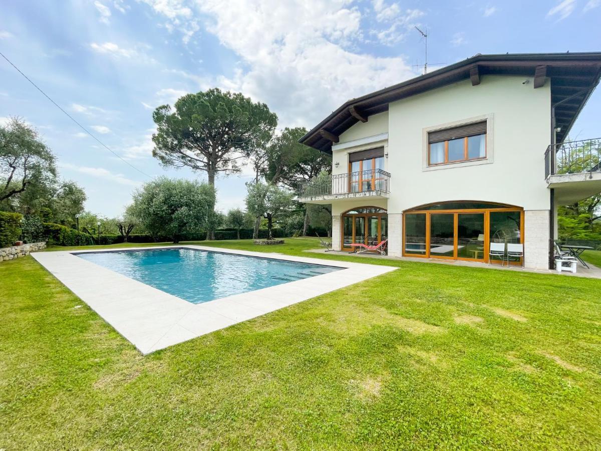 Villa Antonio San Felice del Benaco Luaran gambar