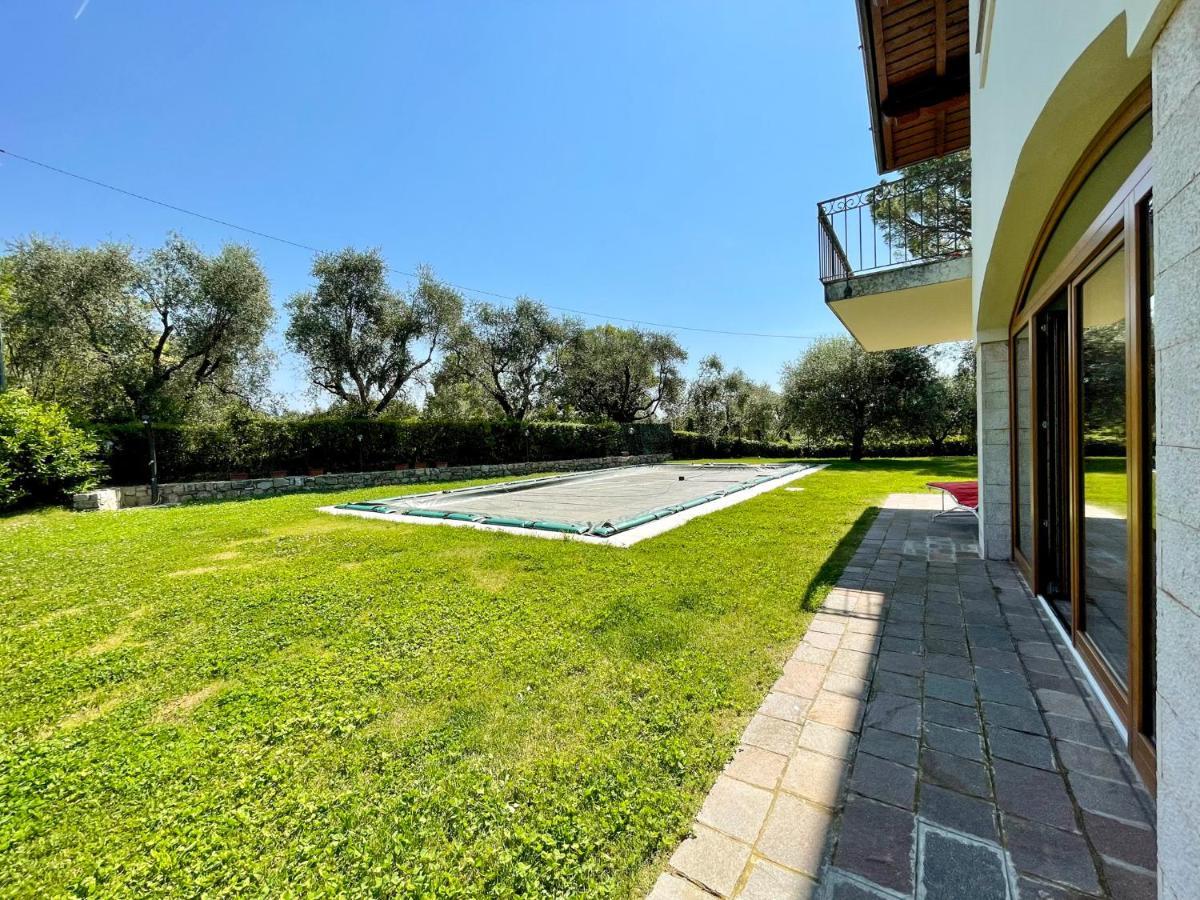 Villa Antonio San Felice del Benaco Luaran gambar
